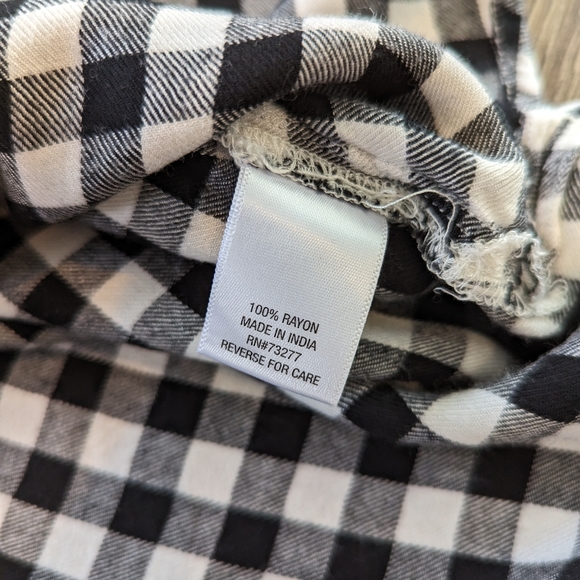 Maternity Large Sleeveless Flannel Black & White Gingham Swing Top Spring Summer - Picture 3 of 4